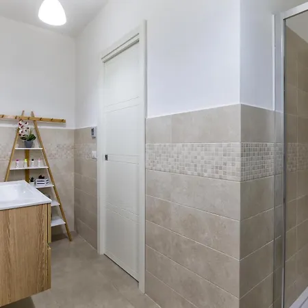 Skyfive Fire Apartment *