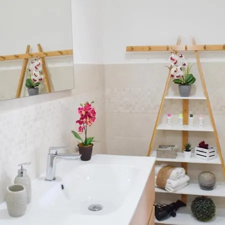 Skyfive Fire Διαμέρισμα *